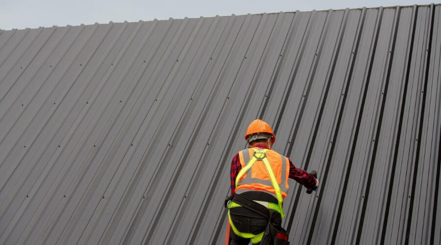 Expert Emergency Roof Repairs services in West Simsbury, CT